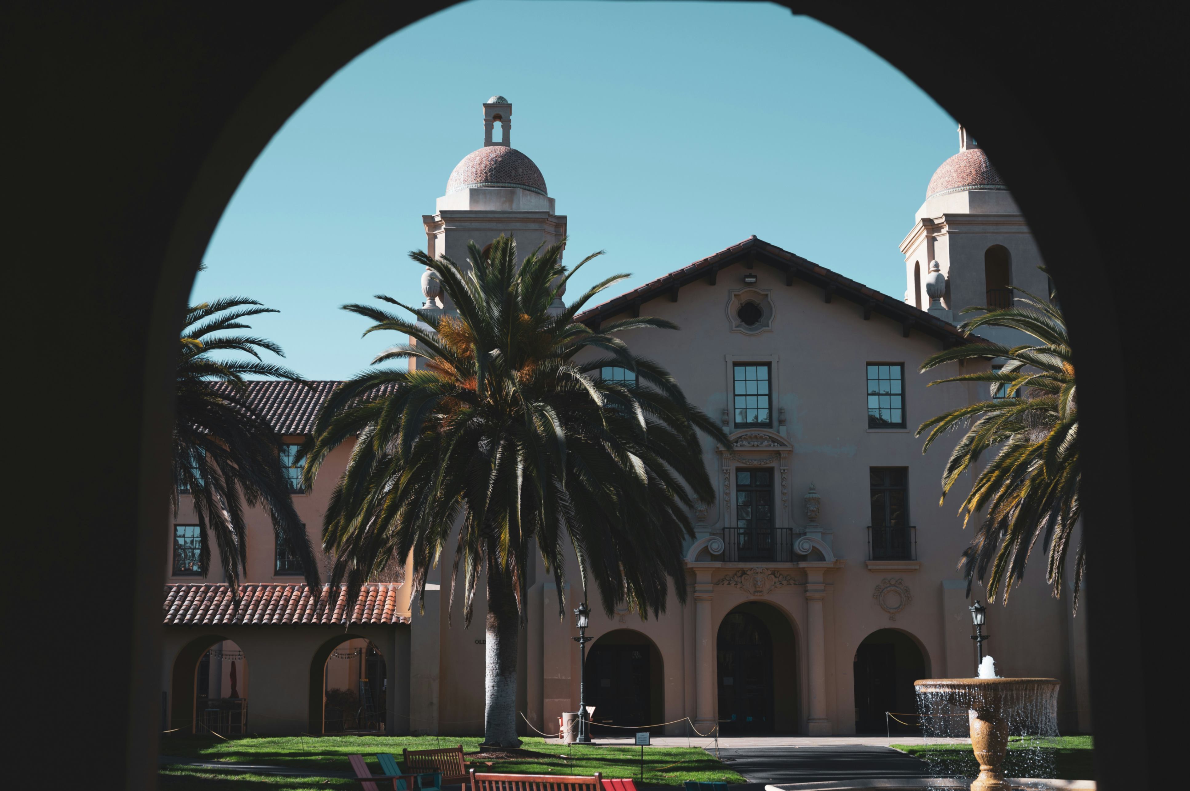 California Community Colleges: Building Pathways for Underserved Students